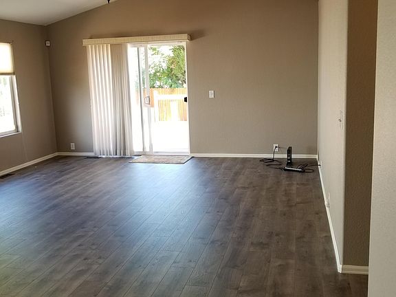 New hardwood and paint throughout