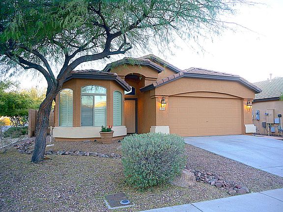 2nd image of 2213 W Madre Del Oro Dr