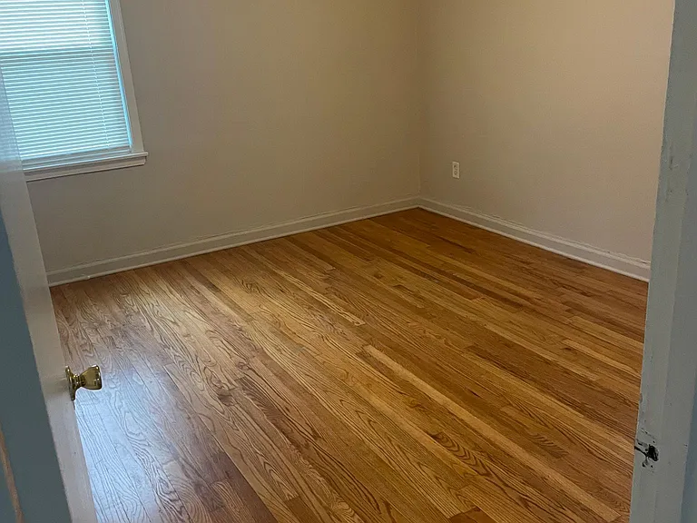 773 Berry Rd — Photo 6