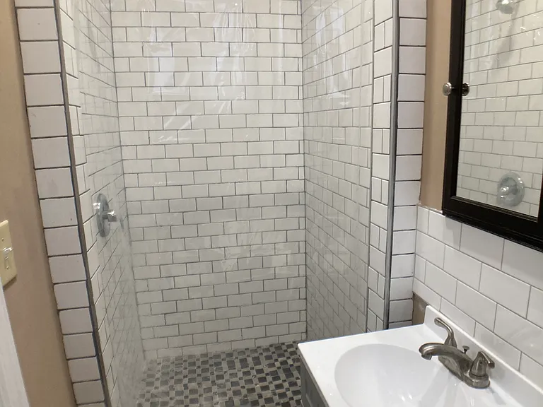 2060 E Orleans St #2060 — Photo 107