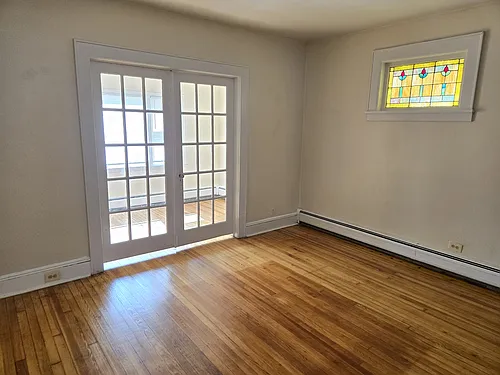 221 Hayward Pl #1 Photo 1