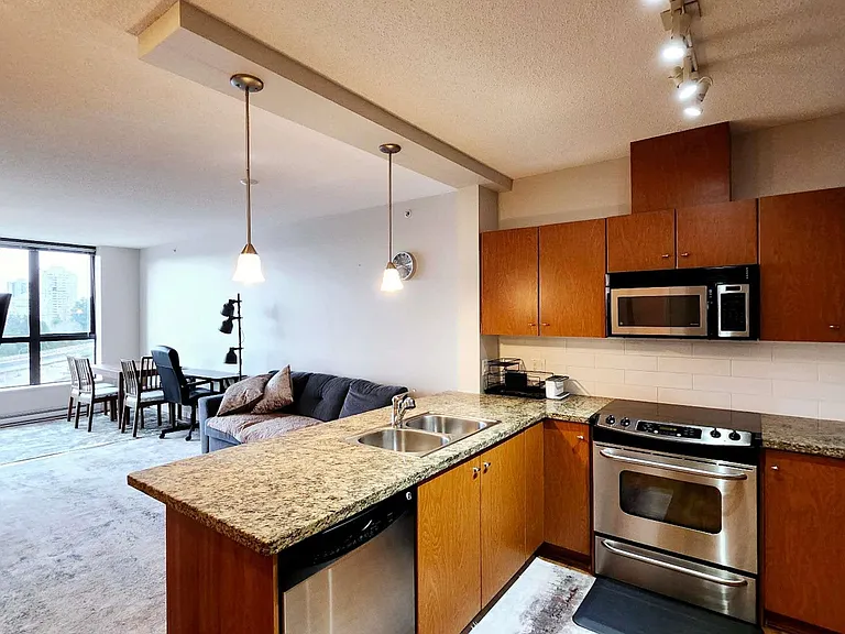 511 Rochester Ave #709 — Photo 18
