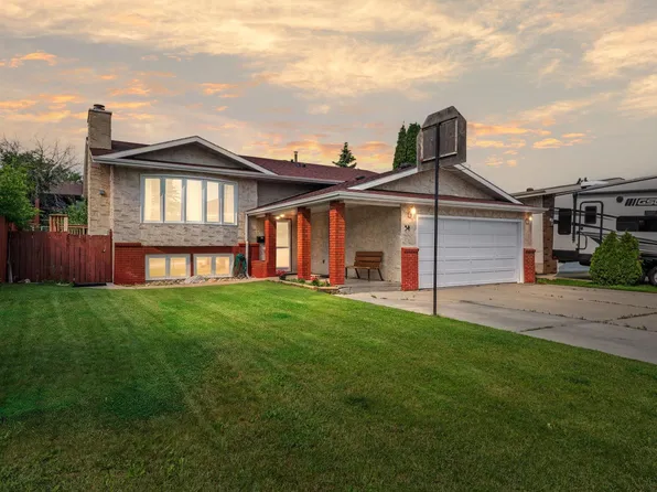 34 Stirling Rd NW, Edmonton, AB T5X 4C3