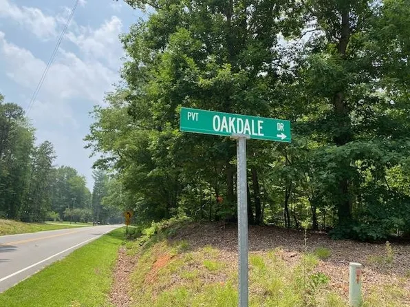 2 Oakdale Dr #2, Roxboro, NC 27574