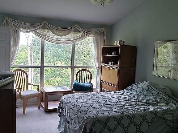 3rd image of 4604 Southridge Pines Dr
