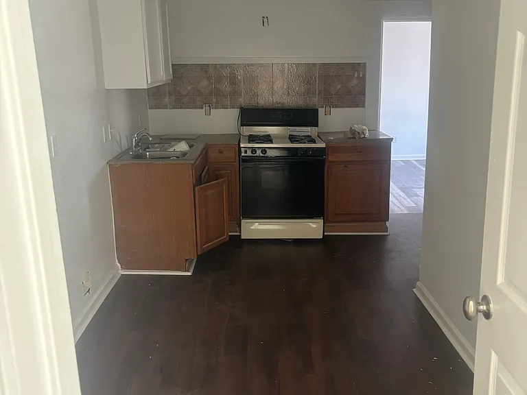 422 N Marsalis Ave #4 — Photo 11