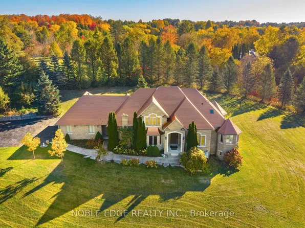 7 Walton Dr, Caledon, ON L7E 0A2