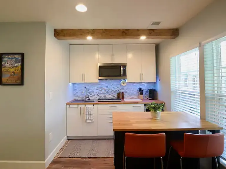6238 Summit Point Ct — Photo 22