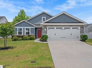 3 Grove Landing Dr, Piedmont, SC 29673