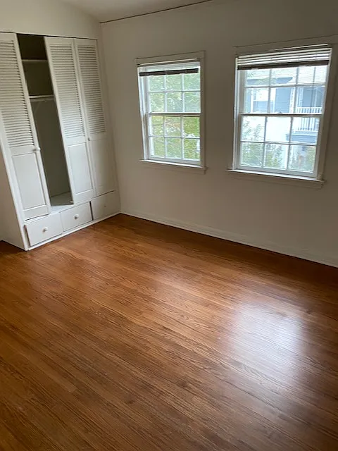 615 Midvale Ave — Photo 4