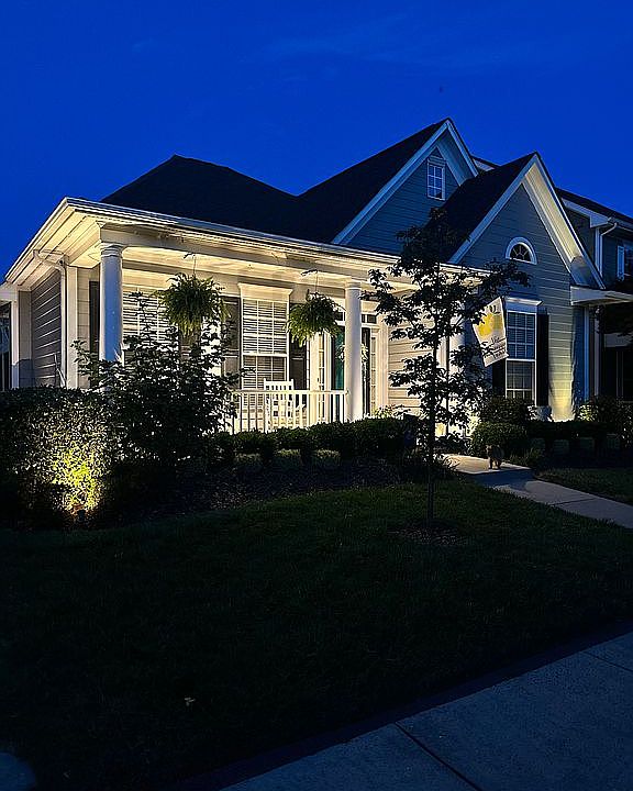 2nd image of 3008 Ivy Brook Pl