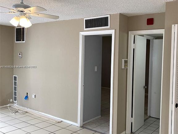 2nd image of 1750 James Ave APT 3L