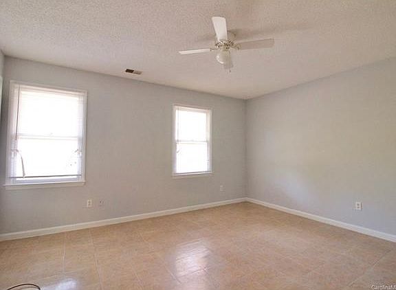5th image of 5118 Fair Wind Ln