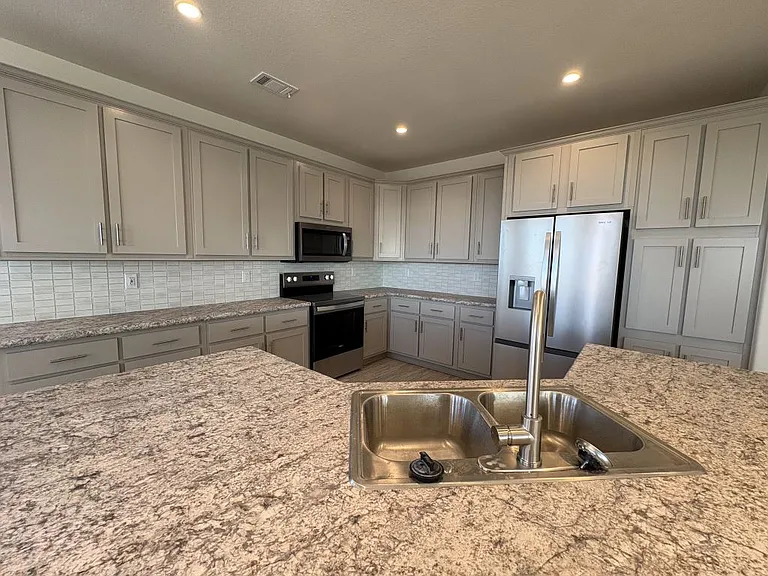 3301 S Goldfield Rd #5115 — Photo 4