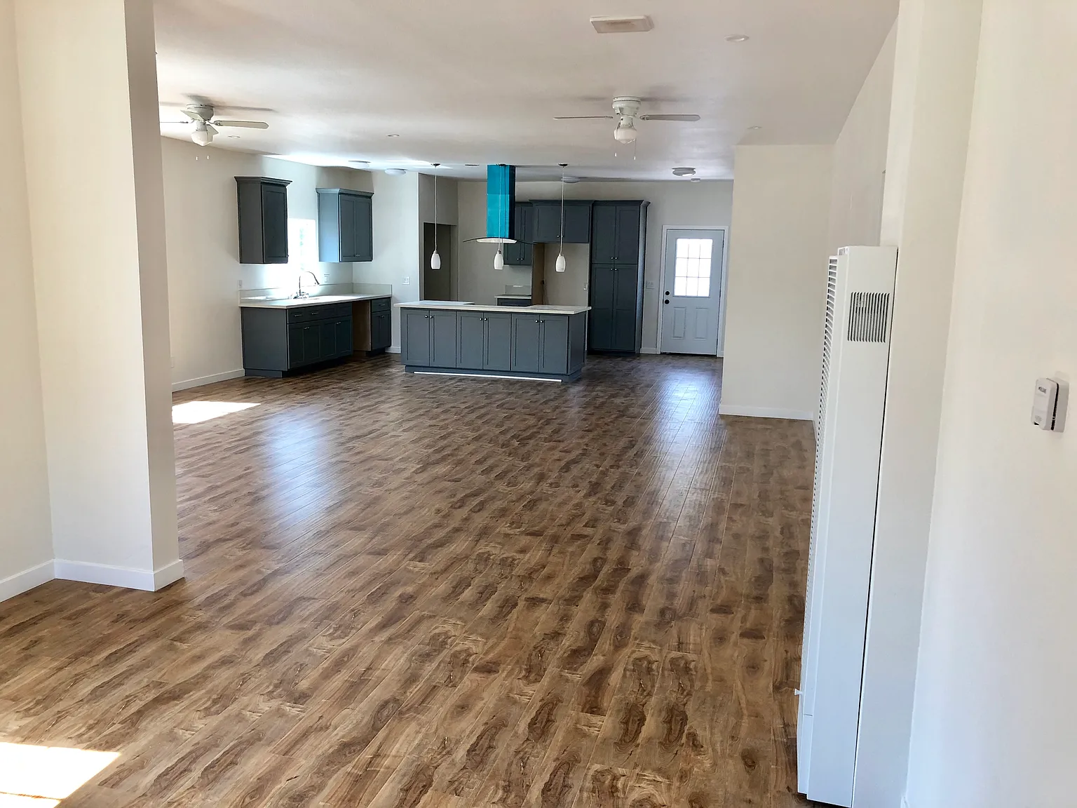 3 bed, 1700 sqft, $3,600 — Photo 3