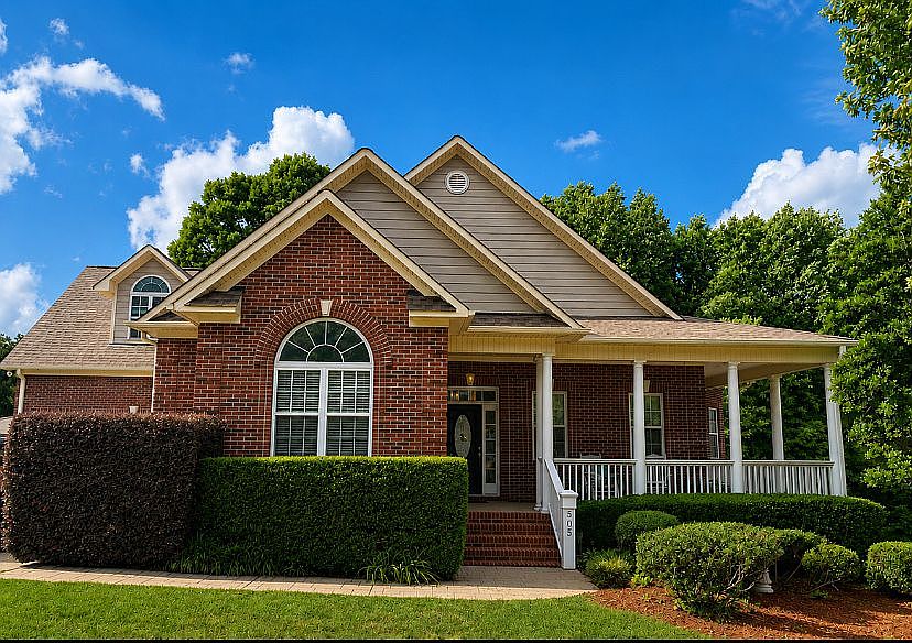 1st image of 505 River Knoll Dr