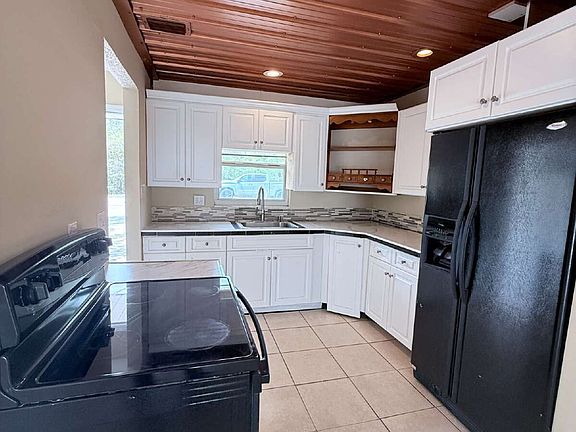 2nd image of 614 Jupiter Ave NW