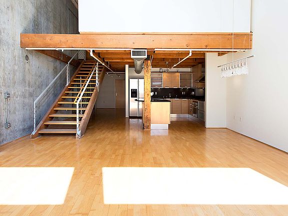 2nd image of 650 Delancey St APT 407