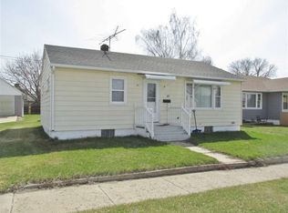 511 2nd Ave SE, Rugby, ND 58368