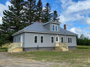 35 Hilt St, Washburn, ME 04786