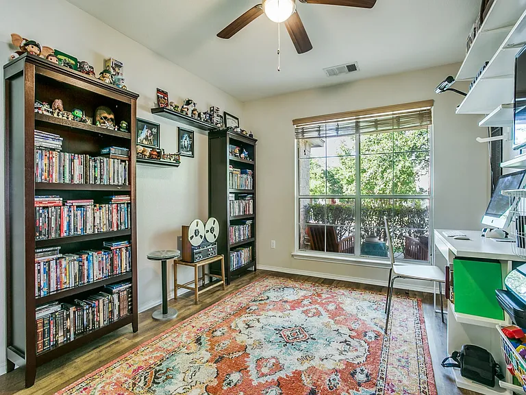1315 Mojave Bnd — Photo 19