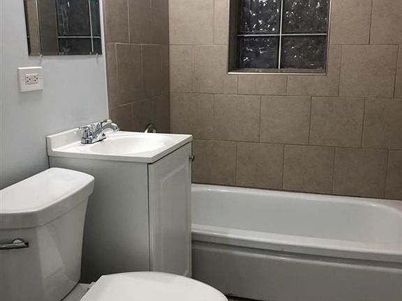 5th image of 3122 S 53rd Ct #G