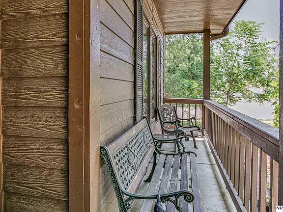 4th image of 4805 N 139th St