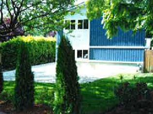 11703 35th Ave NE, Seattle, WA 98125