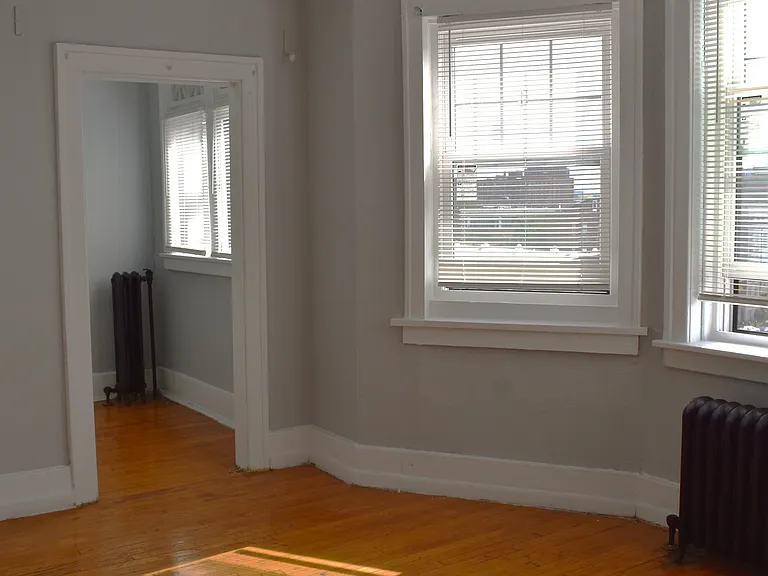 4609 Second Ave — Photo 33