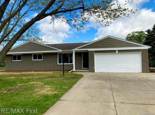 40530 Rock Hill St, Novi, MI 48375