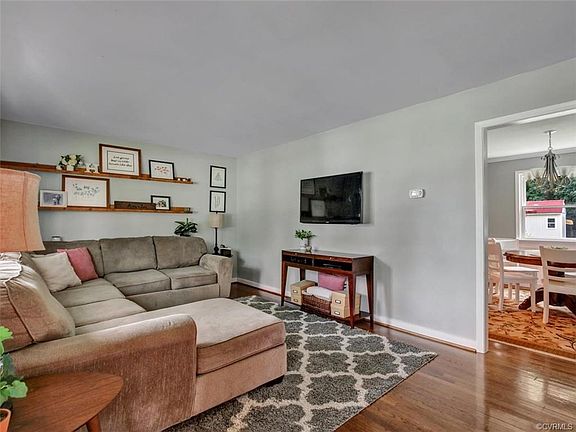4th image of 10803 Bluebell Dr