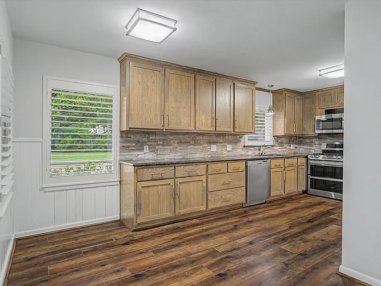 2123 Ridgecrest Dr — Photo 21
