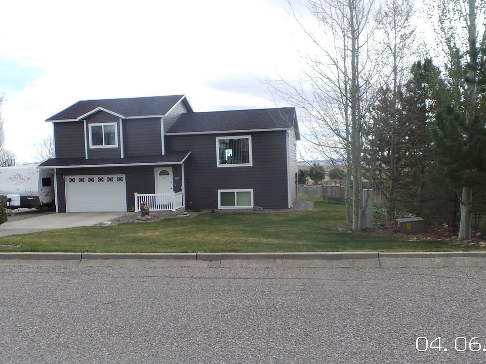 Nice curb appeal.