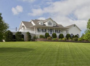 1061 S Eagle Lake Dr, Nixa, MO 65714