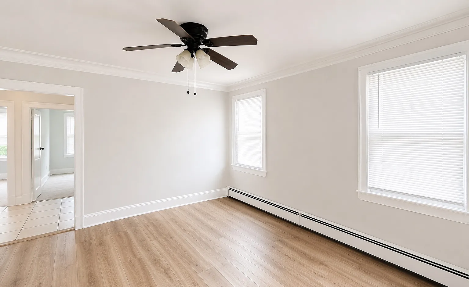 3 bed, 1300 sqft, $2,900 — Photo 1