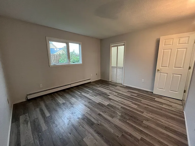 3481 E 20th Ave — Photo 13