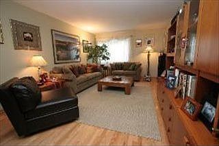 1st image of 1032 Cumberland Ct