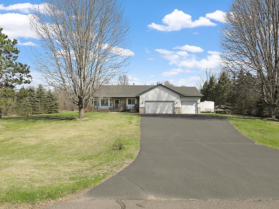 1st image of 40894 Fenian Way