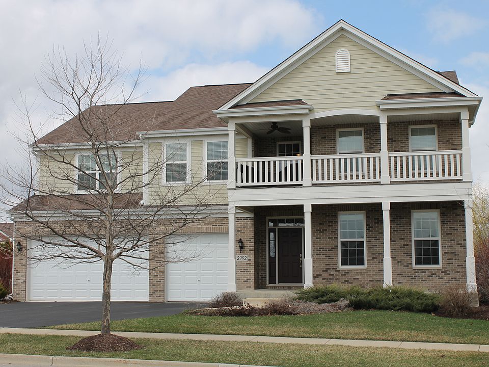 Welcome to 2992 Shamrock