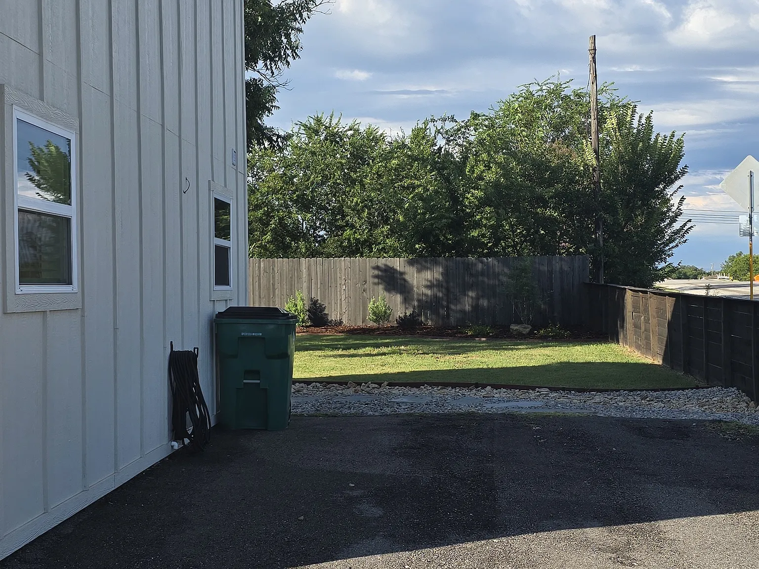 1 bed, 1.5 bath, 600 sqft, $1,200 — Photo 4