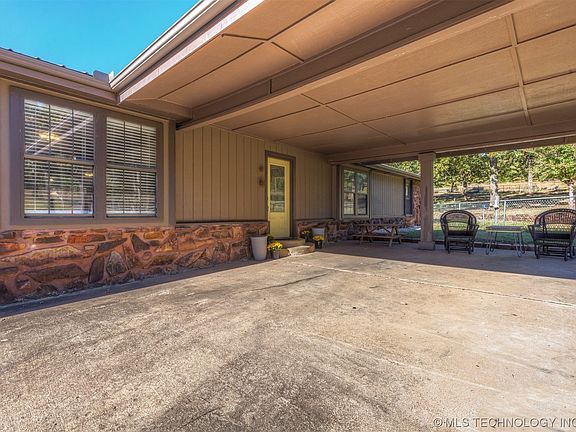 2nd image of 16138 S Maple Dr