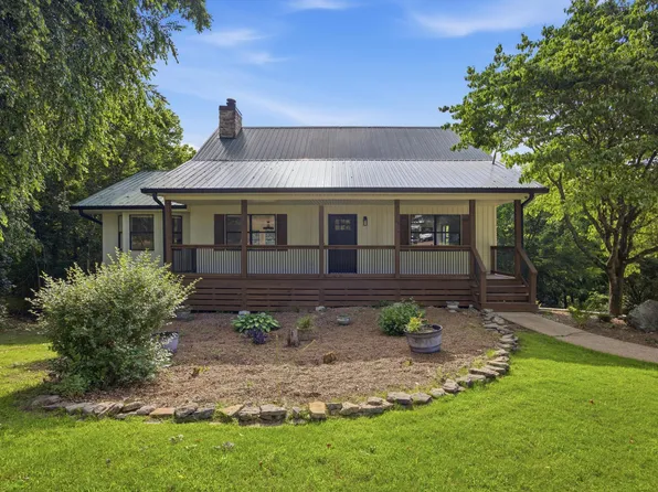 37 N Brent Dr, Ringgold, GA 30736