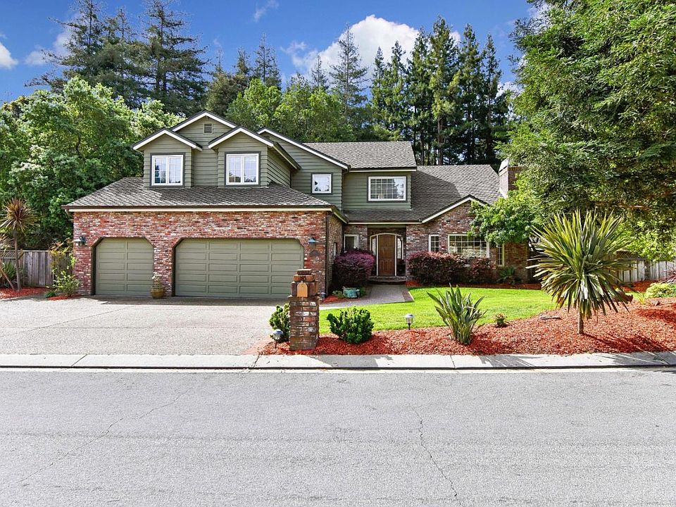 1st image of 127 Lauren Cir