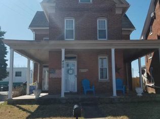 400 W Main St, Dallastown, PA 17313