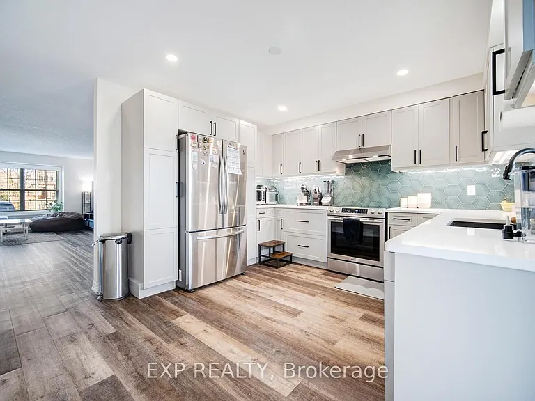 3320 Meadowgate Blvd #14 — Photo 15