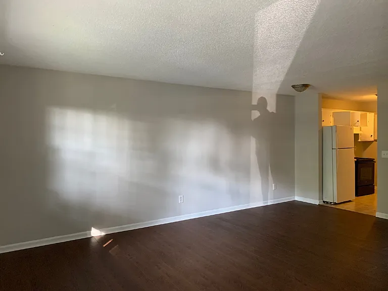2611 Holton Ave #7 — Photo 18