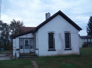 1612 Bennett Ave, Zanesville, OH 43701