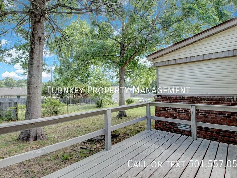 1303 Overview Dr — Photo 17