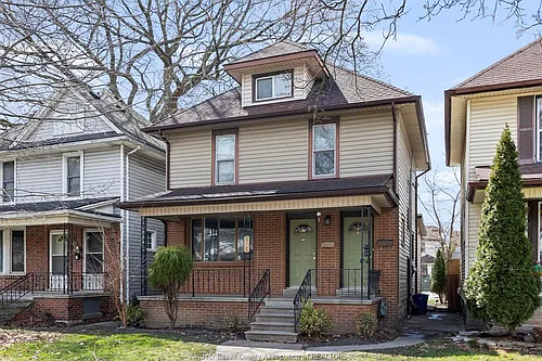 835 Moy Ave #UPPER Photo 1