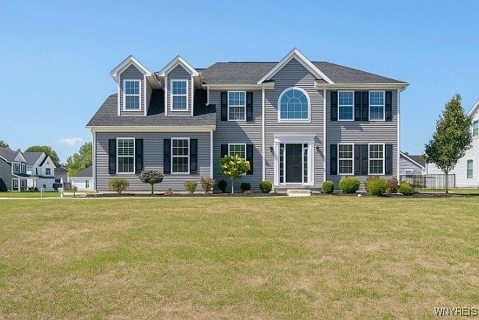 1st image of 3383 Ashwood Dr